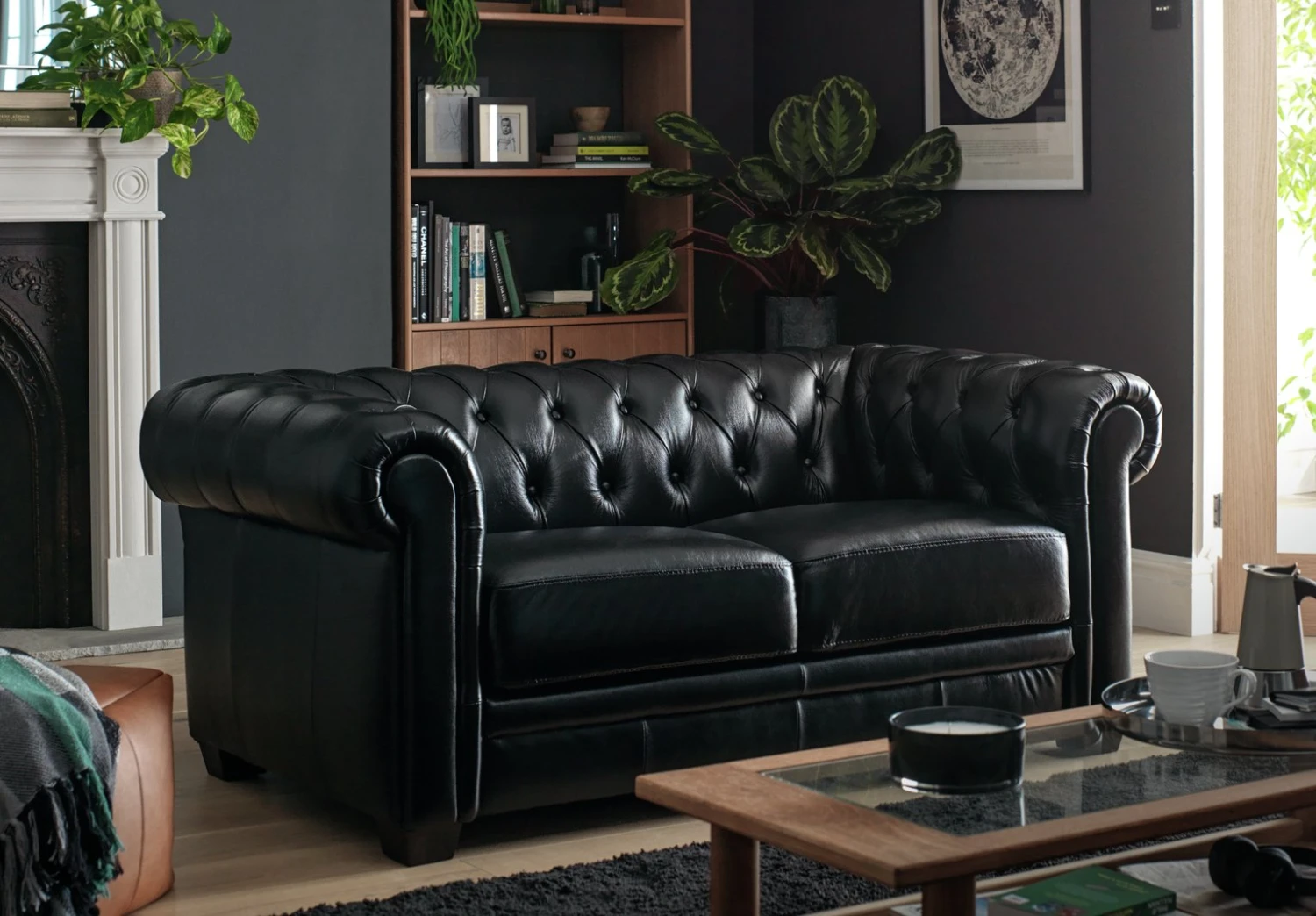 Habitat Chesterfield Leather 2 Seater Sofa - Black 2 Habitat Chesterfield Leather 2 Seater Sofa - Black - Image 2