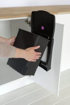 Brabantia 10 Litre Built-In Kitchen Cupboard Bin - Black -Home Products Store 8422680 R Z004A