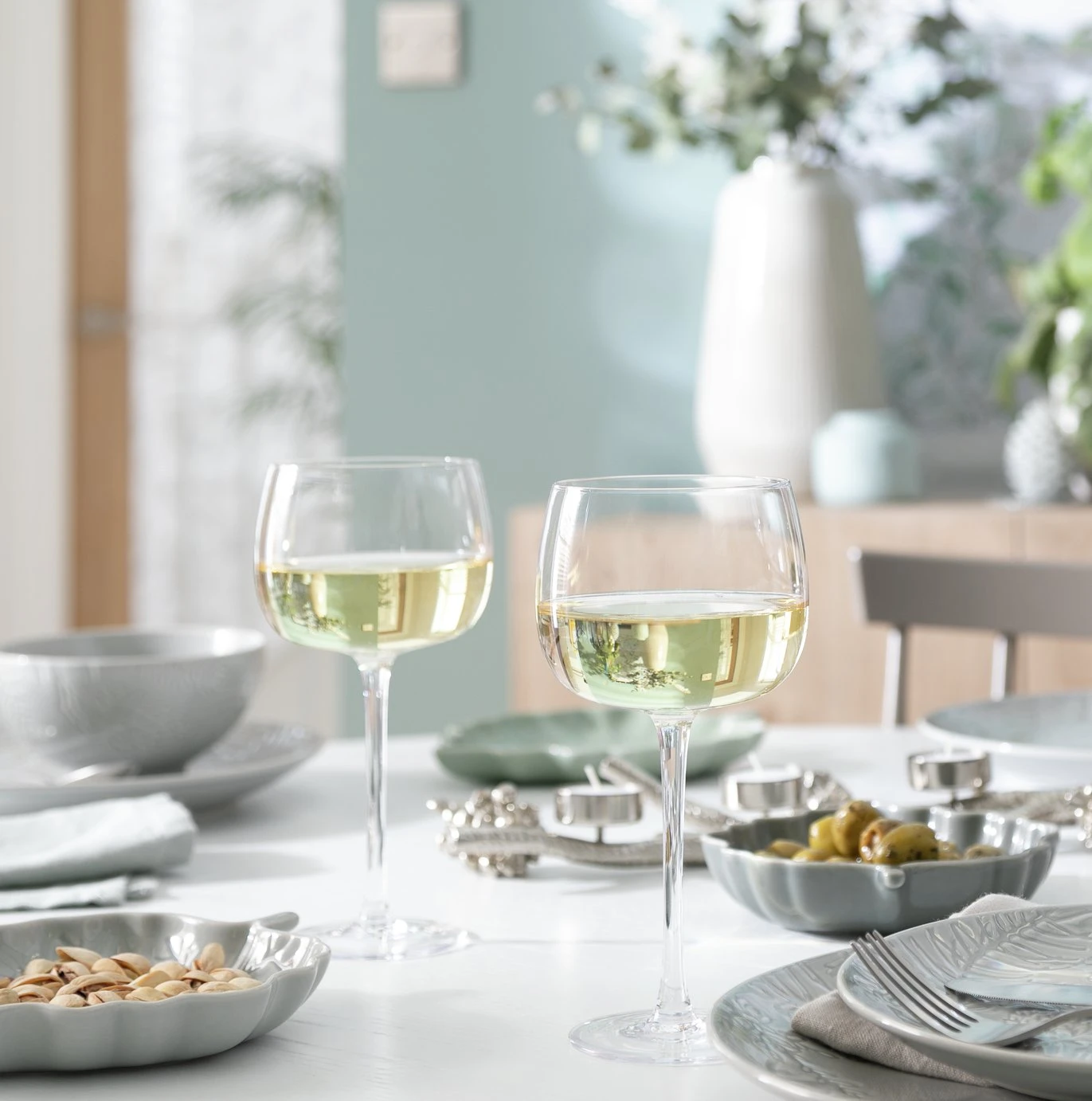 Habitat Apple Set Of 4 Wine Glasses 2 Habitat Apple Set Of 4 Wine Glasses - Image 2