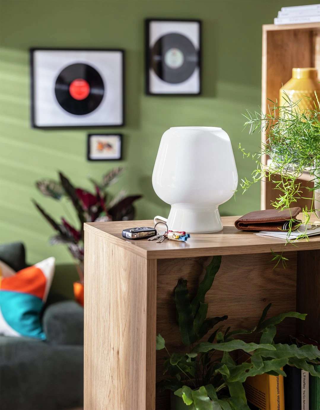 Habitat Lucetta Glass Table Lamp - White 6 Habitat Lucetta Glass Table Lamp - White - Image 6