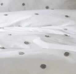 Habitat Tufted Spot White & Grey Bedding Set - Single -Home Products Store 9625826 R Z005A